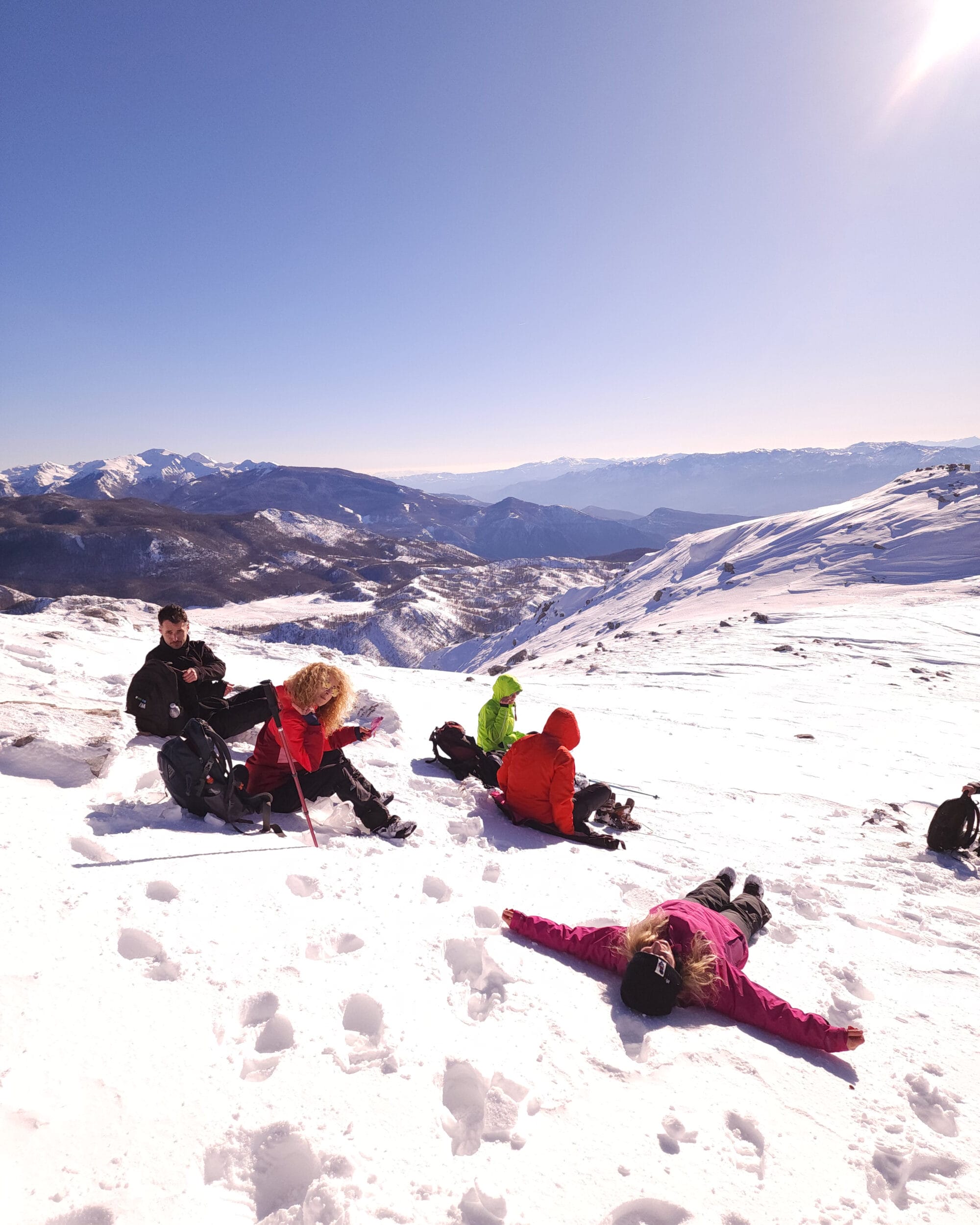 Hikers at the top of the maintain
