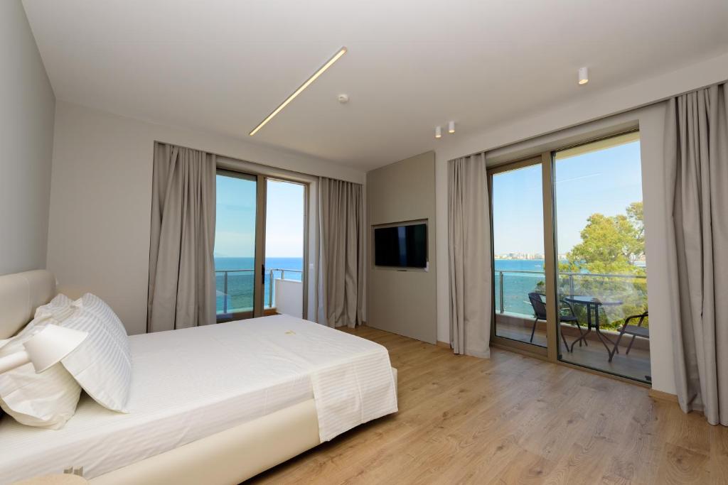 Top Hotels in Vlore
