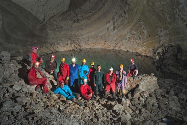 Underground thermal lake