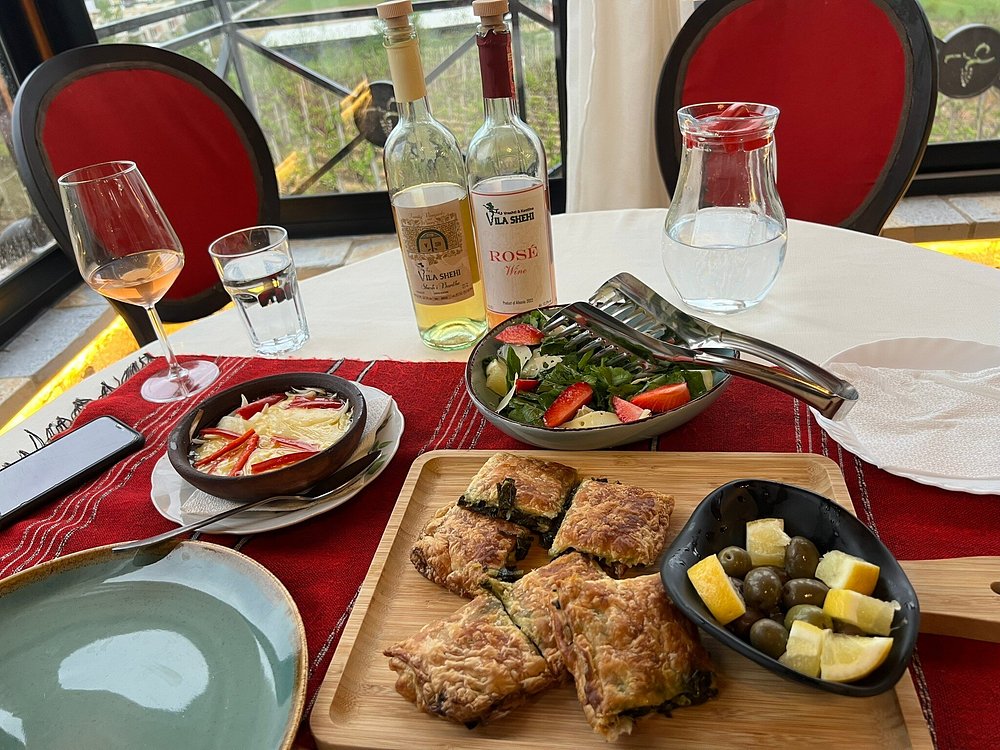 VILA-SHEHI Winery & Guesthouse