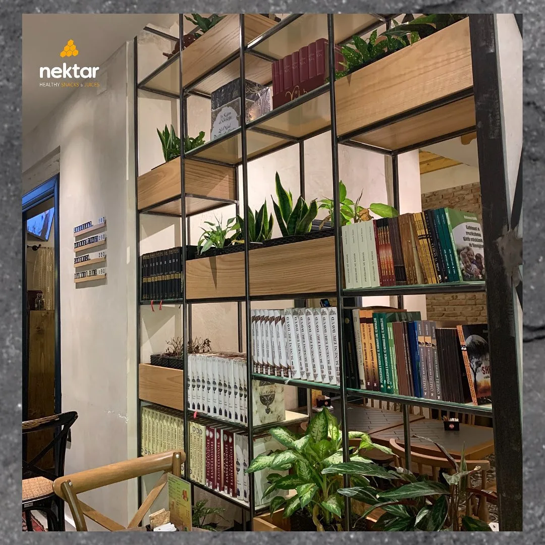 Nektar Book Café Tirana