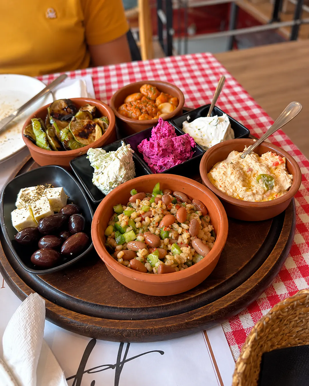 Local Korca dish served at Bar Restorant Mesonjetorja
