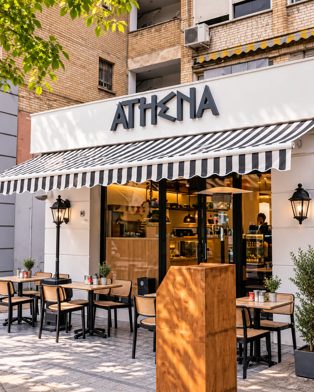 ATHENA Greek Street Food në Tiranë