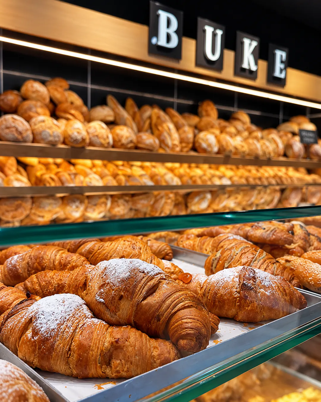 Furre Buke Pasticeri Tito në Tiranë