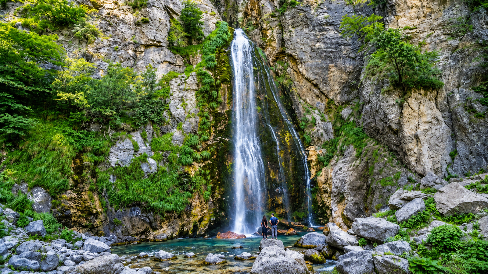 Cascata di Grunas a Theth, una suggestiva destinazione escursionistica nelle Alpi Albanesi