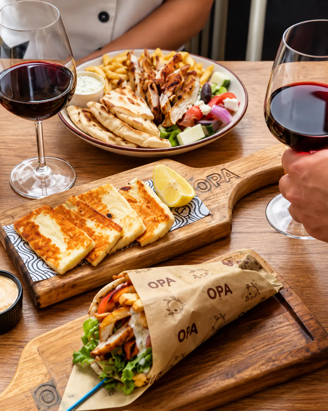 OPA Greek Street Food në Tiranë