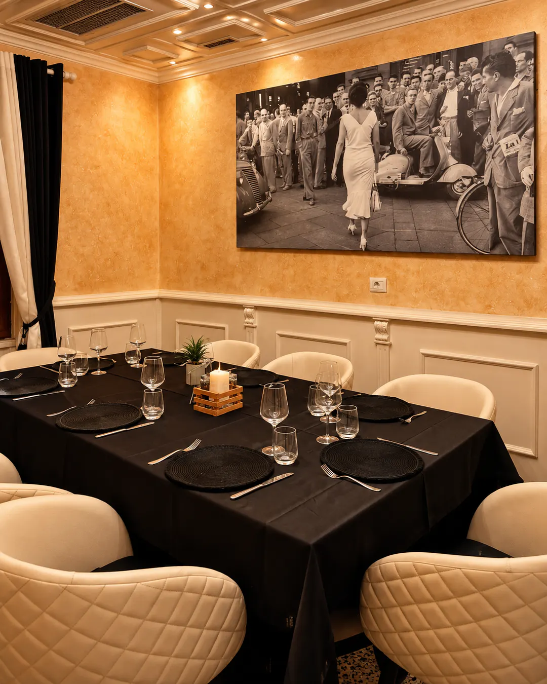 Sallë ngrënieje elegante në La Siciliana Restaurant në Tiranë