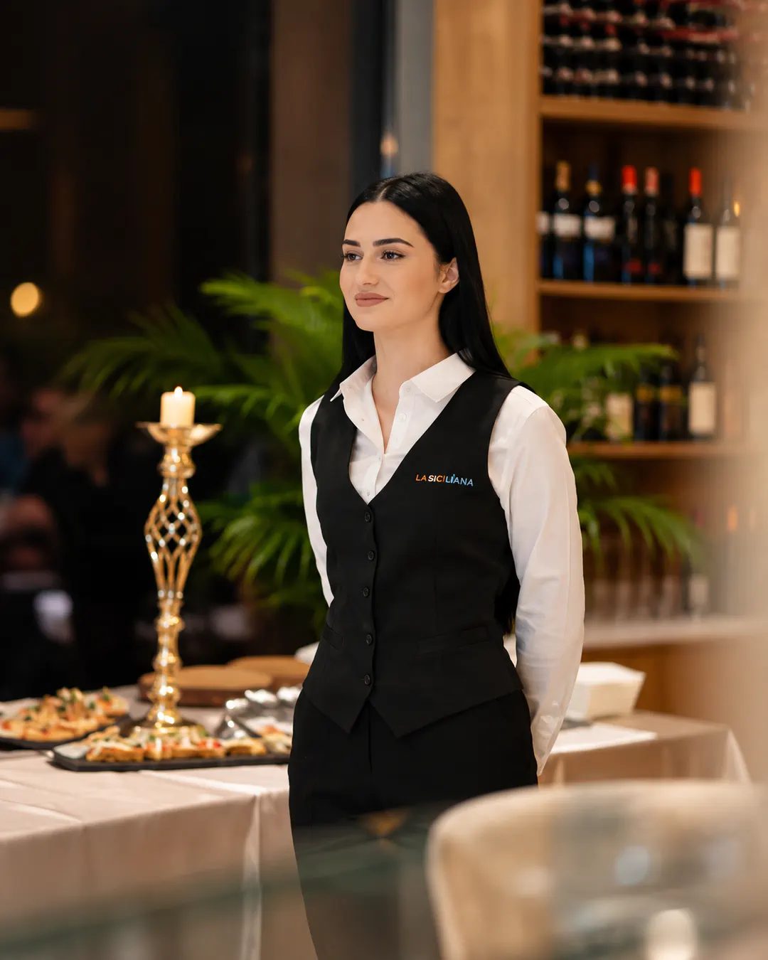 Shërbim profesional në Luna Mare, restorant peshku dhe frutash deti në Tiranë