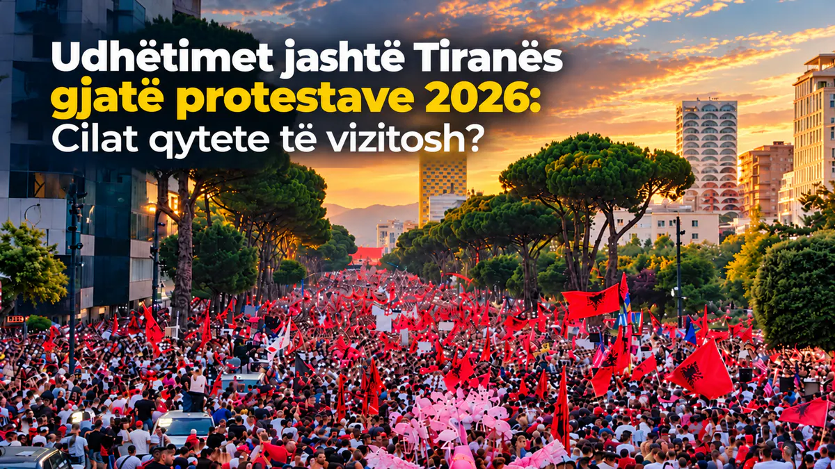 Protestues të mbledhur në Tiranë gjatë Tetorit 2026, në një artikull për udhëtimet drejt qyteteve të tjera të Shqipërisë.