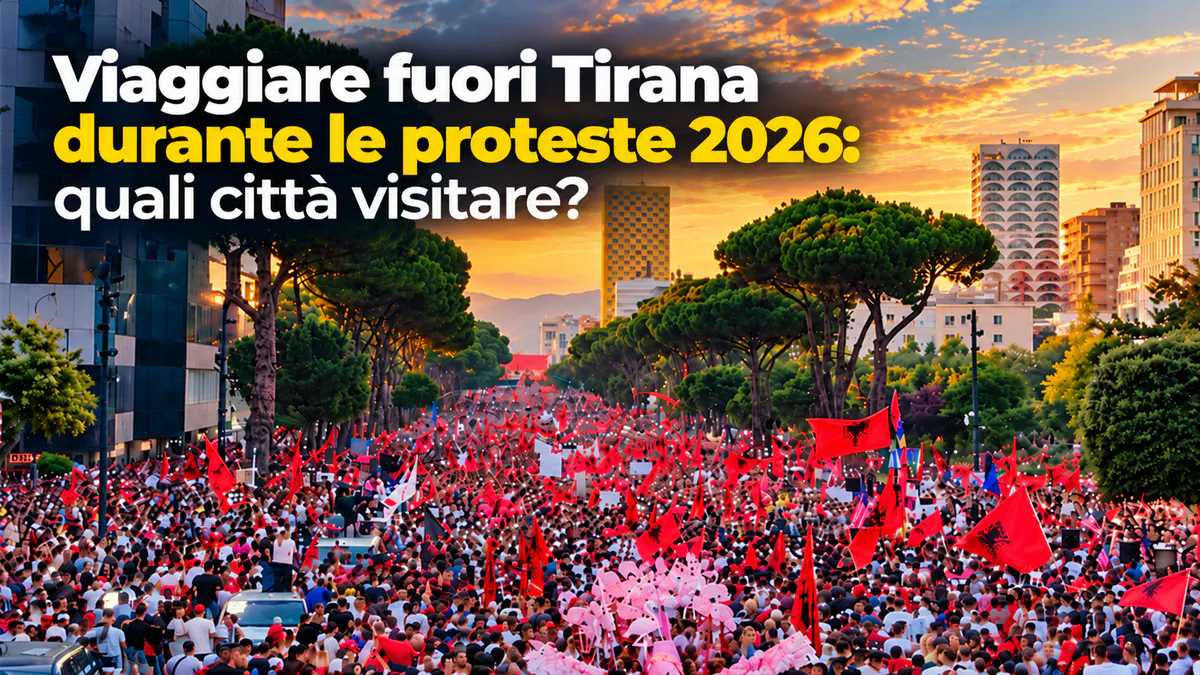 Manifestanti riuniti a Tirana durante le proteste di ottobre 2026, in un articolo sui viaggi verso altre città dell'Albania.